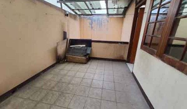 Rumah di Jalan Kembar (BKR) Bandung