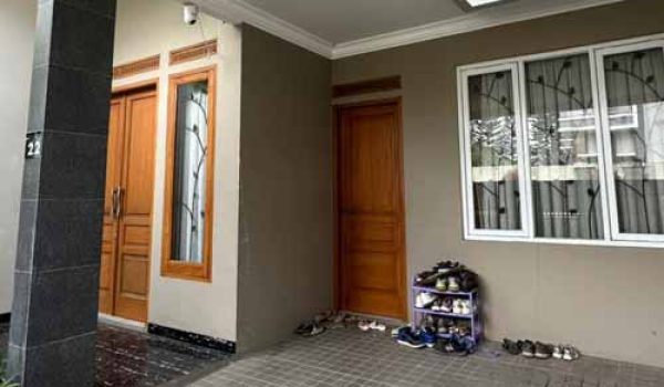 Rumah di Komplek Bahagia Permai
