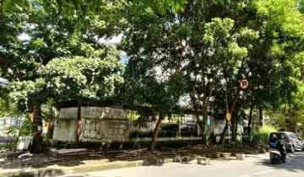Tanah dan Bangunan di Jalan Dipatiukur Dago Bandung