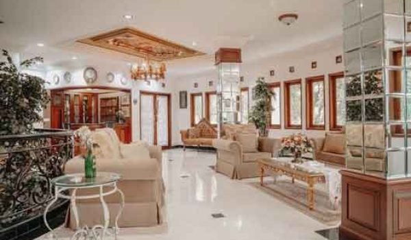 Villa Mewah di Resor Dago Pakar Bandung