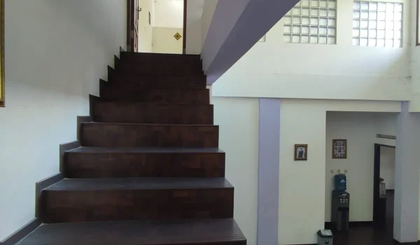 jual rumah di mainroad Dago Giri Bandung -2_11zon